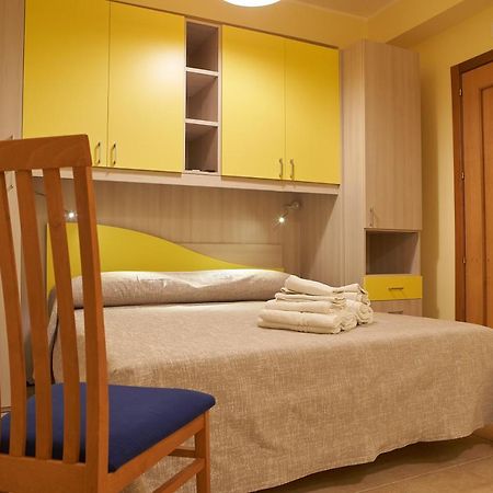 B&B Mary Grace Rossano Stazione Εξωτερικό φωτογραφία