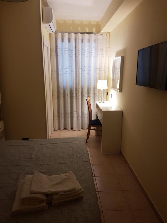 B&B Mary Grace Rossano Stazione Εξωτερικό φωτογραφία